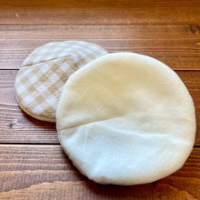 他の写真1: 【送料無料】 布の母乳パッド（２枚組） 刺繍レース/白ホワイト くり返し使えて肌に優しい♪ 【防水布あり】立体カップ  母乳育児 授乳